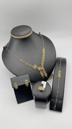 طقم ناعم عيار 21k