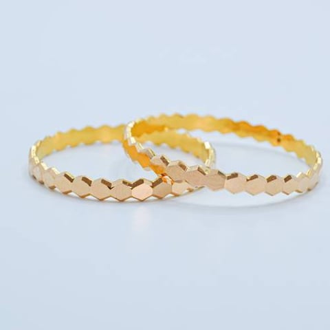 gold bracelet 21k( one piece ) 