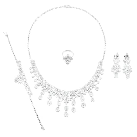 طقم ذهب ابيض عيار 18