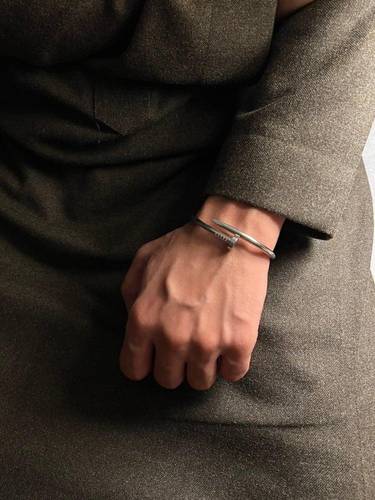 اسوارة مسمار فضي