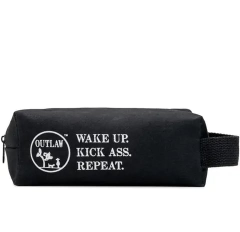 حقيبة للتنقل Wake Up Kick Ass Repeat من Outlaw