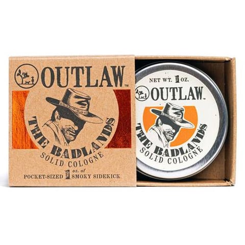 عطر شمعي رجالي THE BADLANDS من Outlaw