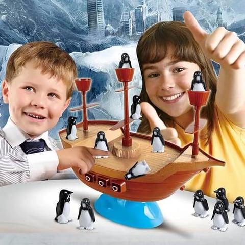 Penguin Pirate Ship Balance Game - Multiplayer Games