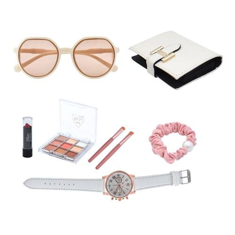 Fashion Girl Makeup Set With Accessories - Makeup Games