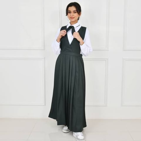 مريول زيتي رسمي بكسرات وربطة للقميص 