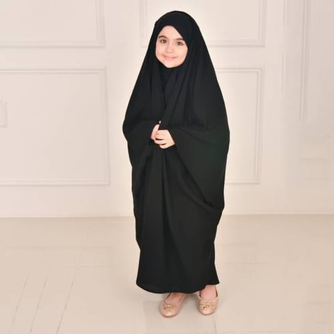 عبايه رأس بناتية بقصة فراشة مع مطاط لتثبيت