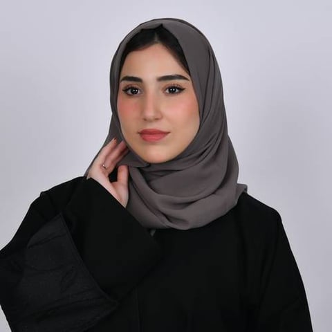 طرحه حرير بلون رمادي  بني