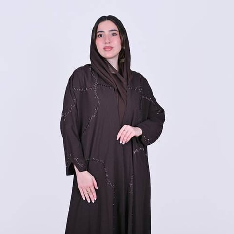 عباية لف بلون بني بتطريز وشك عشوائي على كامل العباية