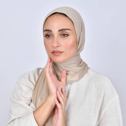 طرحة قطن ربع مبطنة من الامام بخياطة - بيج فاتح