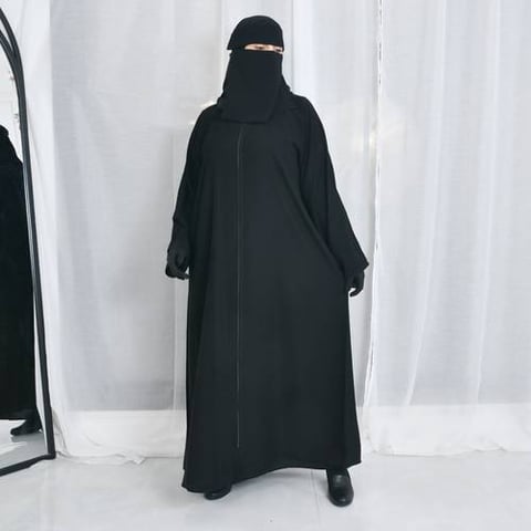 عباية كتف سوداء سادة بسحاب اغلاق