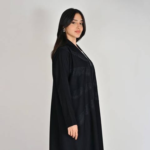 عباية لف سوداء نسائية مع تداخل الدانتيل