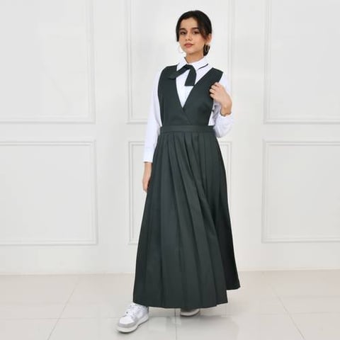 مريول زيتي رسمي بكسرات وربطة للقميص 