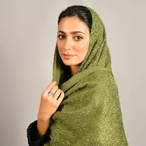 طرحه  بلون  اخضر تفاحي مزغب 