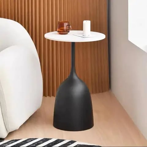 طاولة جانبية بتصميم مميز || اسود