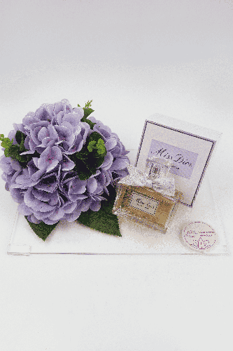 عطر مس ديور للنساء بتنسيق راقي