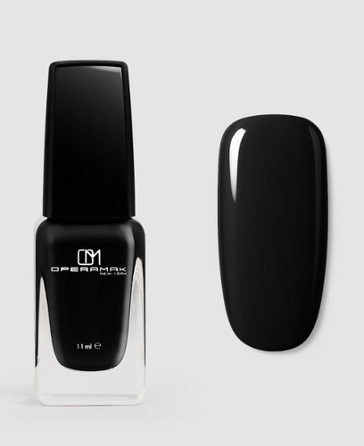 Breathable nail polish from Ubromac – Shade 554