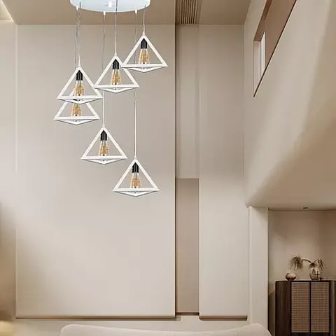 علاقي ثلاثي مودرن ابيض E27*6L