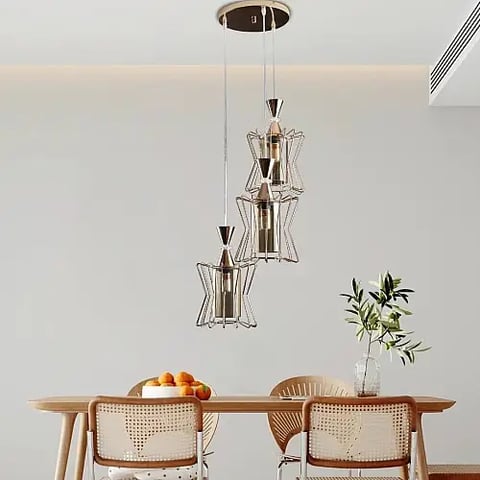 علاقي ثلاثي ذهبي E27*3L