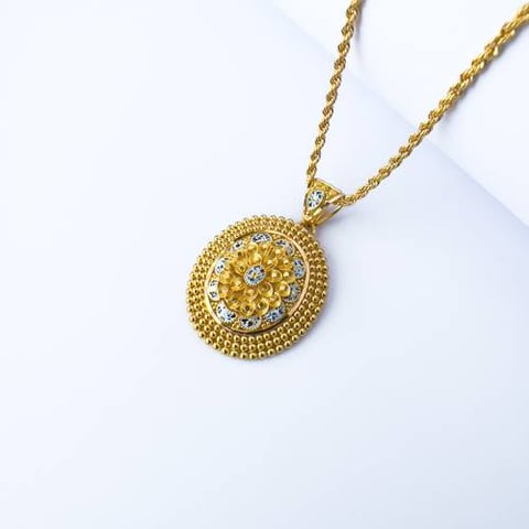 عقد ذهب عيار 21