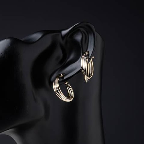حلق ذهب عيار 18