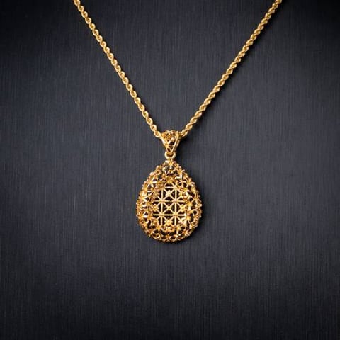 عقد ذهب عيار 21