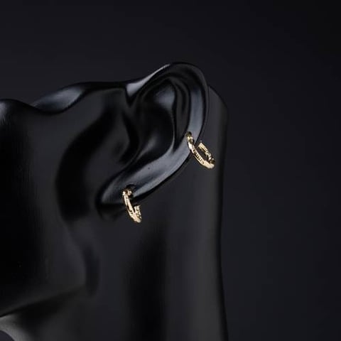 حلق ذهب عيار 18