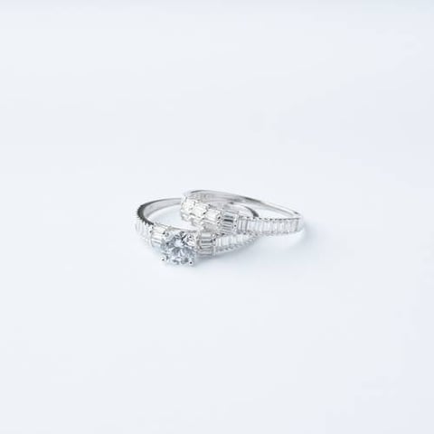 18K Gold Twin Ring