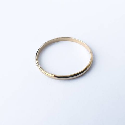 خاتم 1.5 ملم ذهب عيار 18