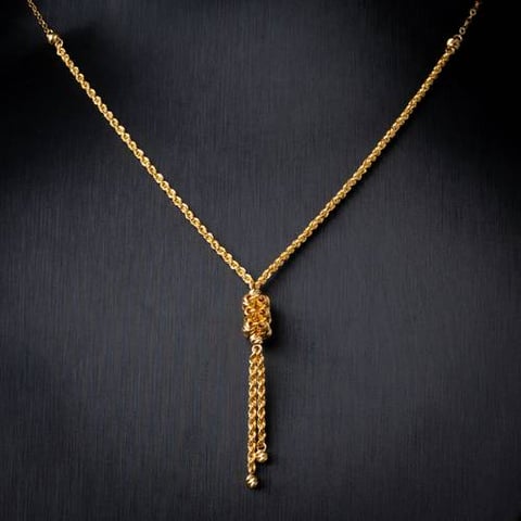 عقد ذهب عيار 21