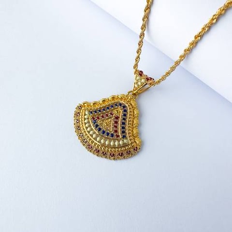 عقد ذهب عيار 21