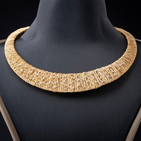 طقم ذهب عيار 18
