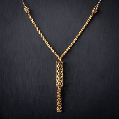عقد ذهب عيار 21