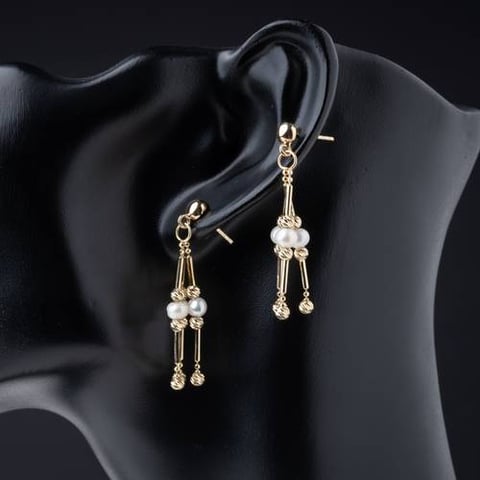 حلق ذهب عيار 18