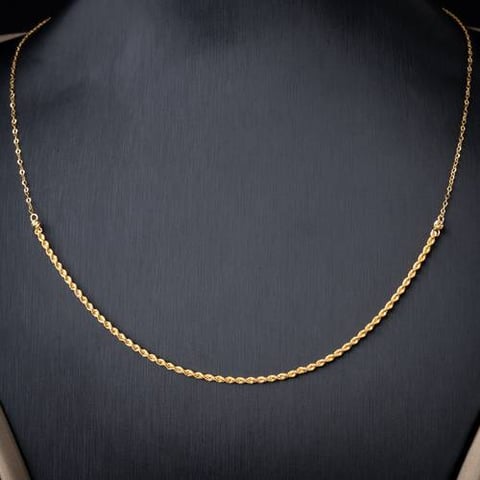 عقد ذهب عيار 21