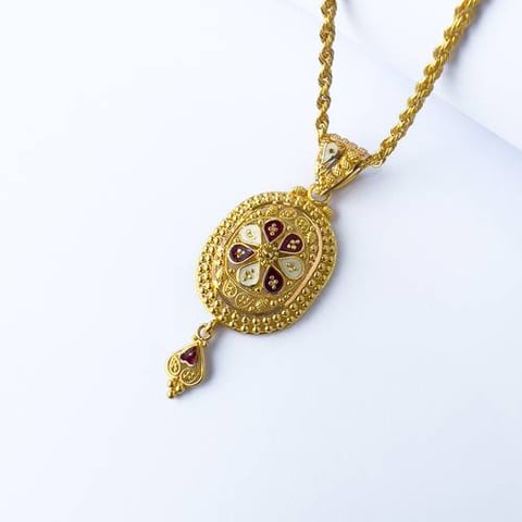 عقد ذهب عيار 21