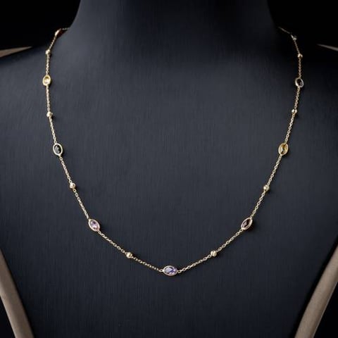عقد ذهب عيار 18