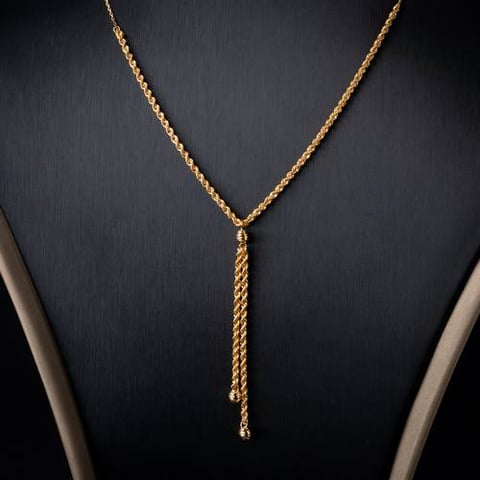 عقد ذهب عيار 21