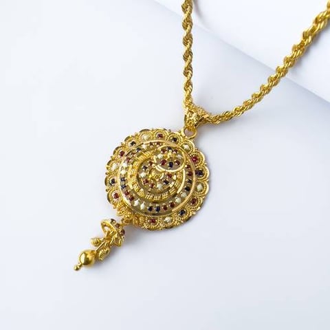 عقد ذهب عيار 21