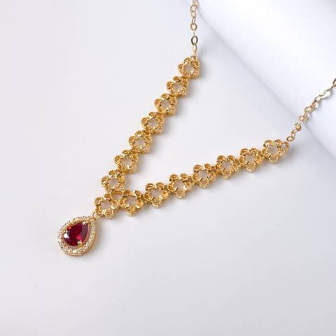 عقد ذهب عيار 21