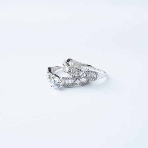 18K Gold Twin Ring