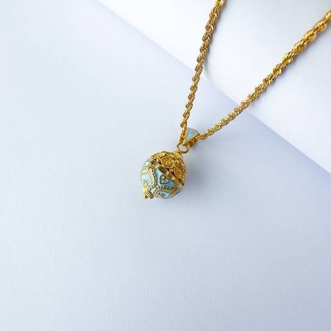 عقد ذهب عيار 21