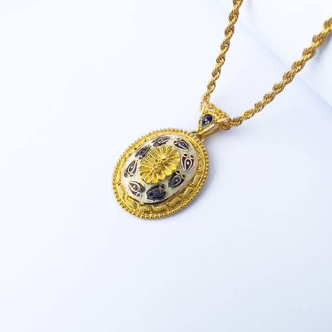 عقد ذهب عيار 21