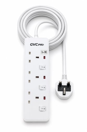 توصيلة كهربائية جي في سي برو 3متر 3منافذ ابيض - GVCPE-03-3M