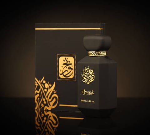 عطر + عود (فخامة سمو BLACK)