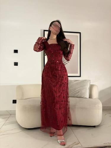 فستان سهرة خمري بتطريز كامل - ROSE FASHION 