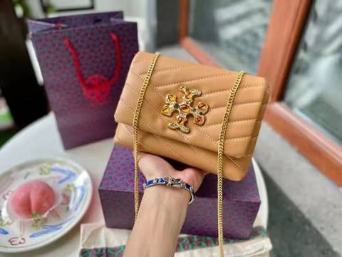 شنطة يد نسائية ماركة توري بورش