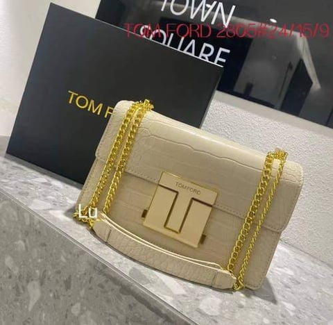 شنطة نسائية ماركة توم فورد