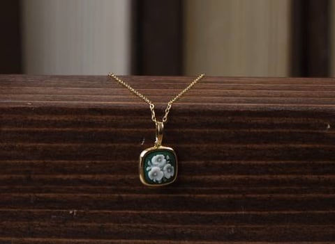  عقد صدف طبيعي