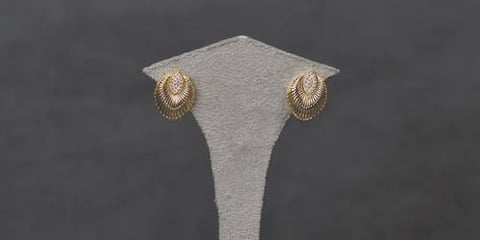 حلق عيار 18