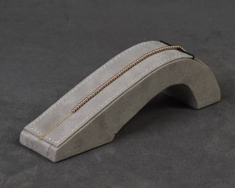  سوارة عيار 18